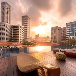 Hotel Naumi, Singapura